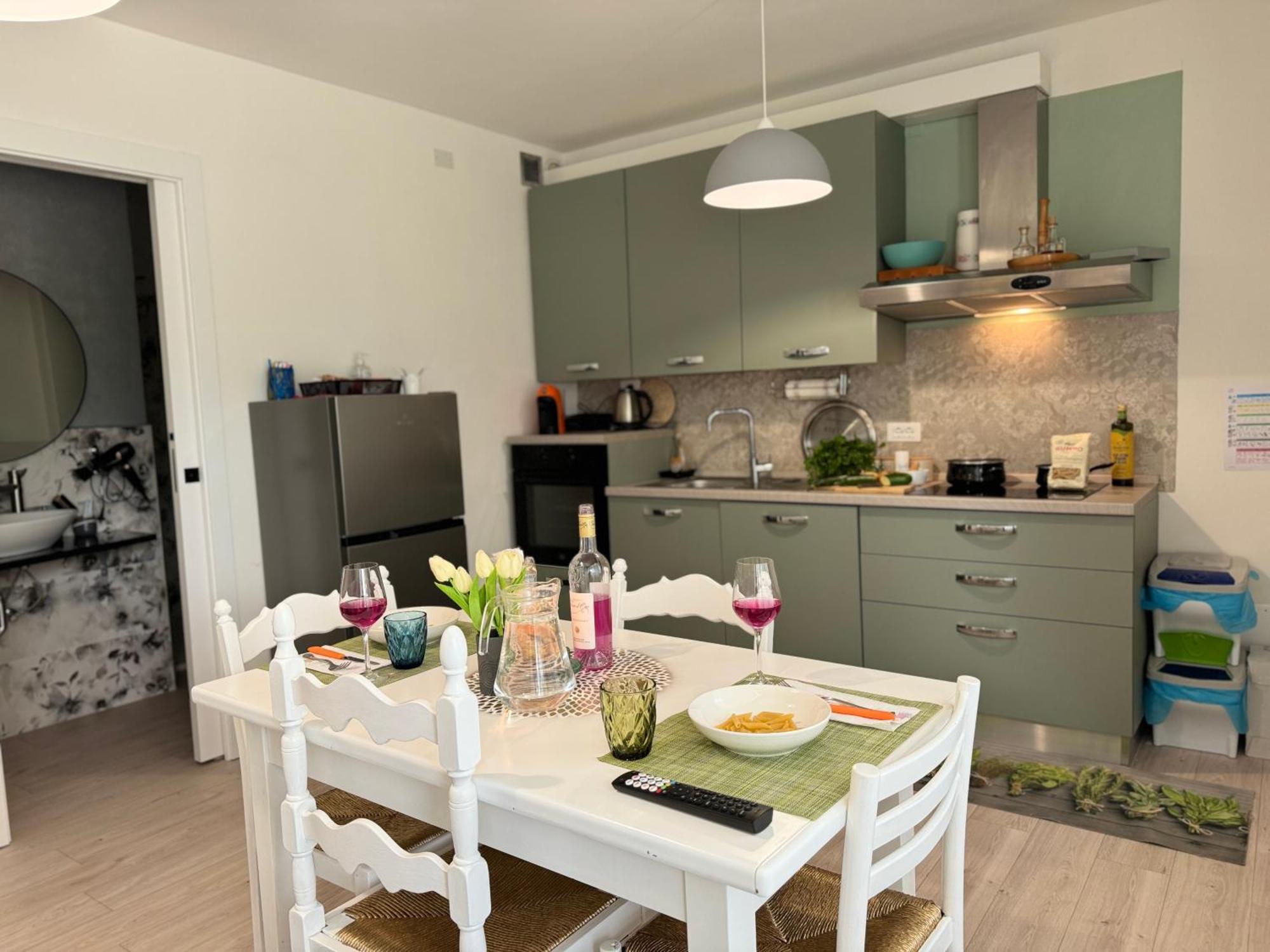 Green House Next - Lovely Apartment For Family And Free Parking Levico Terme Ngoại thất bức ảnh